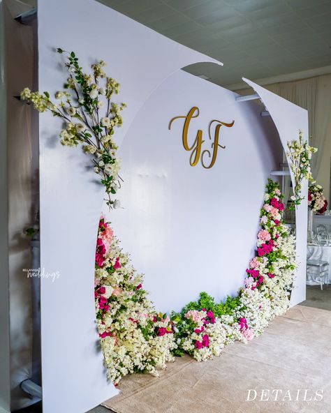 An Exclusive Look at the "Mystery Garden" Decor at Gbemi Olagbegi-Olateru & Femisoro Ajayi's White Wedding | BellaNaija Weddings Wedding Booth Ideas, White Backdrop Wedding, Mystery Garden, Photo Booth Design, Wedding Stage Backdrop, Wedding Hall Decorations, Bellanaija Weddings, Wedding Background Decoration, Wedding Stage Design