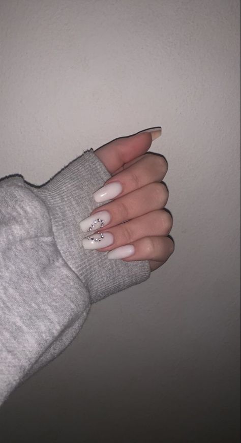 White Nails With Heart Rhinestones, Prom Nails Diamonds, White And Diamond Nails, Ballerina Nails With Rhinestones, White Nails Gems, Nail Ideas Diamonds, White Nails Diamonds, White Nails Rhinestones, Heart Diamond Nails