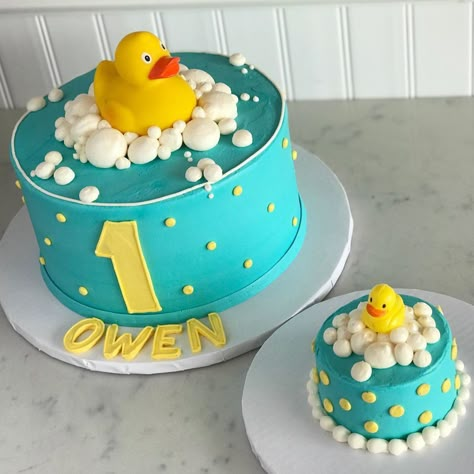 Rubber Duck Cake Smash, Rubber Ducky Cake Ideas, Rubber Ducky Smash Cake, Rubber Duckie Cake, Duck Smash Cake First Birthdays, Rubber Duck Cake Ideas, Rubber Ducky Birthday Cake, Rubber Duck Cake Birthday, Rubber Duck Smash Cake