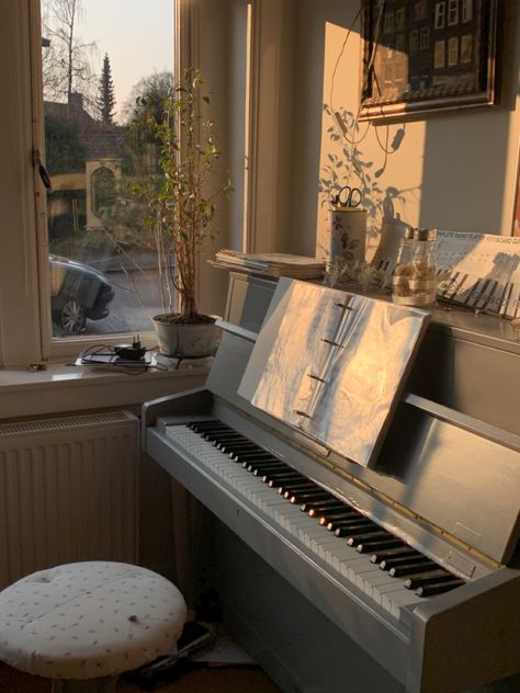 Golden Hour Piano, Spring Music, Piano Room, Spring Is Coming, Music Aesthetic, Spring Is Here, Golden Hour, Spring Time, Dream Life