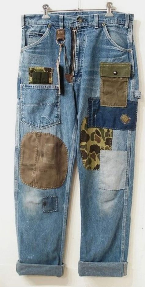 Rework Jeans, Jeans Bags Ideas, Patched Denim, Apparel Design Inspiration, Patched Denim Jeans, Denim Repair, Senior Overalls, Sewing Jeans, Jane Clothing