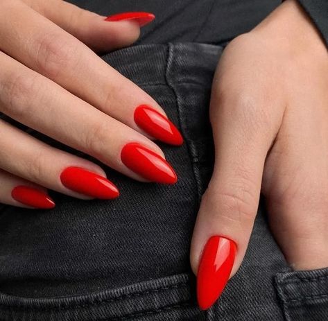 Red Orange Nails, Neon Nail Colors, Bright Red Nails, Red Acrylic Nails, Seasonal Nails, Summer Nails Colors, New Year's Nails, Neon Nails, Nails Desing