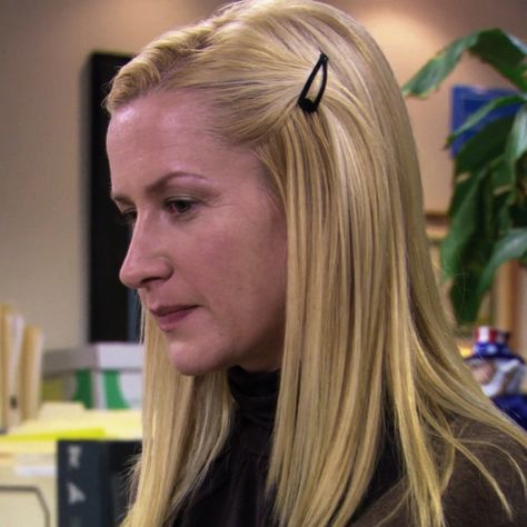 Angela The Office, Martin Aesthetic, Angela Kinsey, Angela Martin, The Office Show, Office Icon, Jenna Fischer, Best Tv Shows, Best Tv