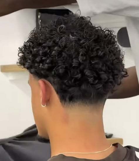 Long Curly Hair With Taper Fade, Curly Hair Mid Taper, Short Curly Taper, Mid Taper Curly Hair, Mid Taper Fade Haircut Curly, Curly Hair Hairstyles Men, Taper Fade Haircut Curly Hair, Taper Curly Hair, Burst Fade Curly Hair