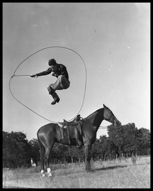 Cowboy jumps ten feet in the air over the horse, looping himself inside his lasso,  simply amazing! Horse Photographer, Western Aesthetic, Texas History, Sport Photography, Cowboy And Cowgirl, Western Art, The Horse, A Horse, Wild West