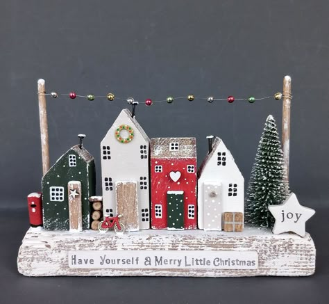 Christmas Wood House Diy, Santa Artwork, Bicycle Christmas, Natal Country, Wooden House Decoration, Red Bicycle, Letters To Santa, Wood Houses, Small Wooden House