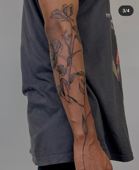 Men Flower Tattoo, Earthy Tattoos, Feminine Nature, Tato Minimal, Elbow Tattoo, Tattoo Inspiration Men, Flower Tattoo Arm, Nature Tattoo, Feminine Tattoo