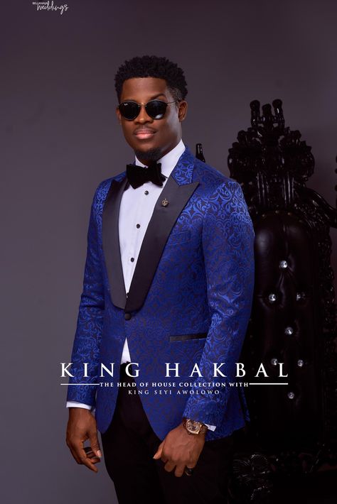 #BBNaija Seyi Awolowo is Giving us Dashing Groom Inspiration Looks Men’s Navy Tuxedo, Royal Blue Prom Suits, Blue Prom Suit, Royal Blue Wedding Theme, Blue Groomsmen, Men Suits Wedding, Groomsmen Looks, Prom Suits For Men, Royal Blue Suit