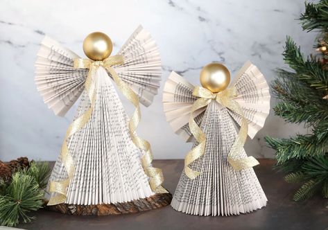 Recycled Book Crafts, Book Folding Patterns Free Templates, Upcycled Books Crafts, Book Angel, Folded Book Art Diy, Book Folding Patterns Free, Diy Christmas Angel Ornaments, Craft For Adults, Xmas Centerpieces