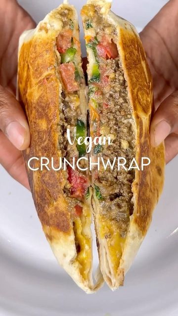 WORLD OF VEGAN | MICHELLE on Instagram: "VEGAN Crunchwrap Supreme with pecan meat, a delicious alternative to ground beef🌱 by @veganhippiesol. 😍 Oh my gosh, I cannot WAIT to try this! I can taste the crunchy deliciousness through the screen. 🤤 “Pecan meat is a tasty and versatile option that you must try. Soak your pecans overnight or boil them for 30 minutes, then strain and pulse in a food processor until they resemble ground beef. Bonus points if you season the water, so the pecans can abs Vegan Nacho Cheese Sauce, Vegan Nacho Cheese, Chili Spaghetti, Resep Vegan, Vegan Meat Recipe, Vegan Ground Beef, Crunchwrap Supreme, Vegan Soul Food, Raw Vegan Diet