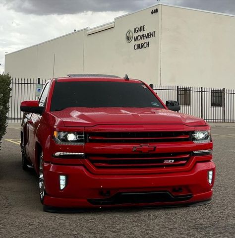 Chevy Lowrider Trucks, Dropped Trucks Chevy, Mexican Trucks, Pink Chevy Trucks, Cheyenne Truck, Pink Chevy, Low Trucks, Slammed Trucks, Chevy Trucks Silverado