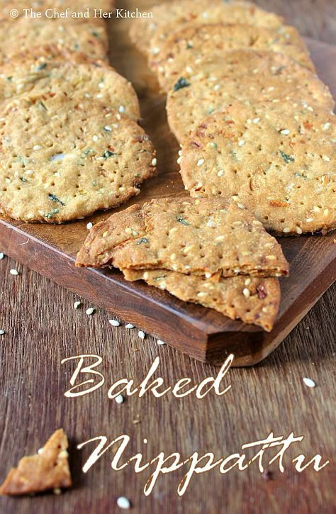 baked nippattu Baked Indian Recipes, Baked Mathri Recipe, Baked Savoury Snacks, Baked Snacks Indian, Nipattu Recipe, Baked Indian Snacks, Indian Snacks Recipes, Healthy Indian Snacks, Diwali Sweets