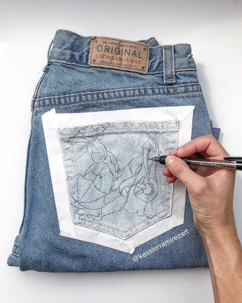 Pens for painted jeans sketch Jean Painting Ideas, Jean Painting, Denim Painting, Paint Denim, Jeans Tutorial, Painting 101, Painted Shorts, Colored Tape, Diy Jeans