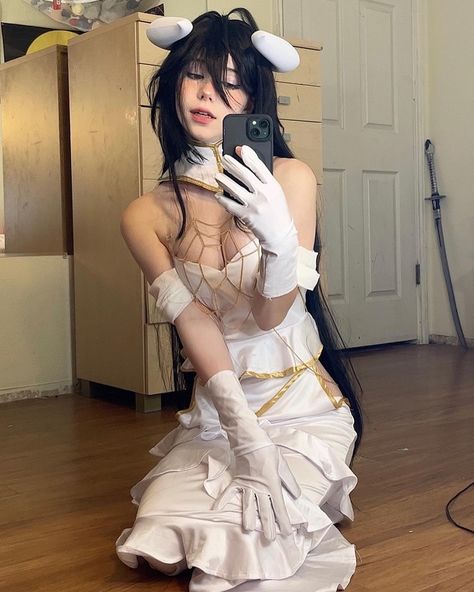 albedo cos!! i love her - - - - - -#albedo #albedooverlord #albedocosplay #albedooverlordcosplay #overlord #overlordcosplay #fyp #foryou #foryoupage #explore #explorepage #cosplay #cosplayer #cosplaygirl #cosplayergirl #egirl Albedo Overlord Cosplay, Overlord Cosplay, Albedo Cosplay, Albedo Overlord, Model Outfits, Human Art, I Love Her, Edgy Outfits, Cosplay Anime