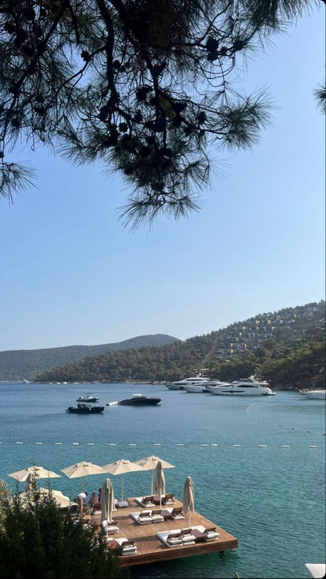 Bodrum Turkey Aesthetic, Bodrum Aesthetic, Bodrum Wedding, Turkey Resorts, Turkey Bodrum, Girls Trip Destinations, Turkey Luxury, Turkey Summer, Yacht Aesthetic