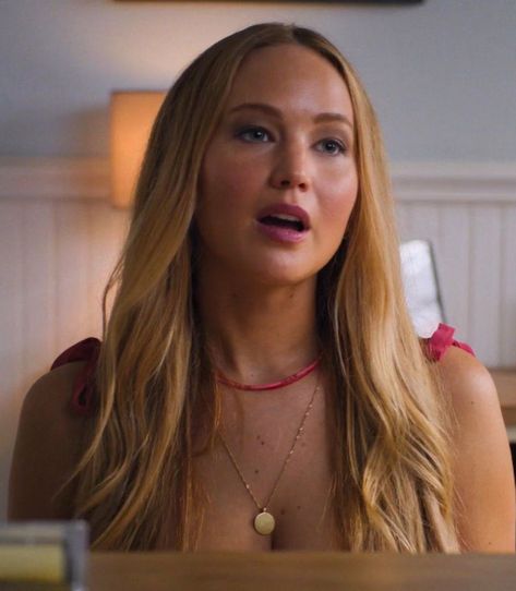 Jennifer Lawrence Blonde, Jennifer Lawrence Body, Brigitte Bardot Hair, Bardot Hair, No Hard Feelings, Jennifer Lawrence Pics, Chloe Grace Mortez, Film Journal, Hbo Max