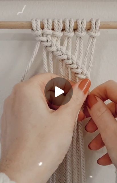 How To Do A Macrame Wall Hanging, Macrame Starting Knot, Macrame Fish Wall Hanging, Black And White Macrame Wall Hanging, Macrame Wave Pattern, Free Macrame Patterns Tutorials Wall Hangings, Macrame Wall Art Tutorial, Framed Macrame Wall Art, Macrame Knots Tutorial Step By Step