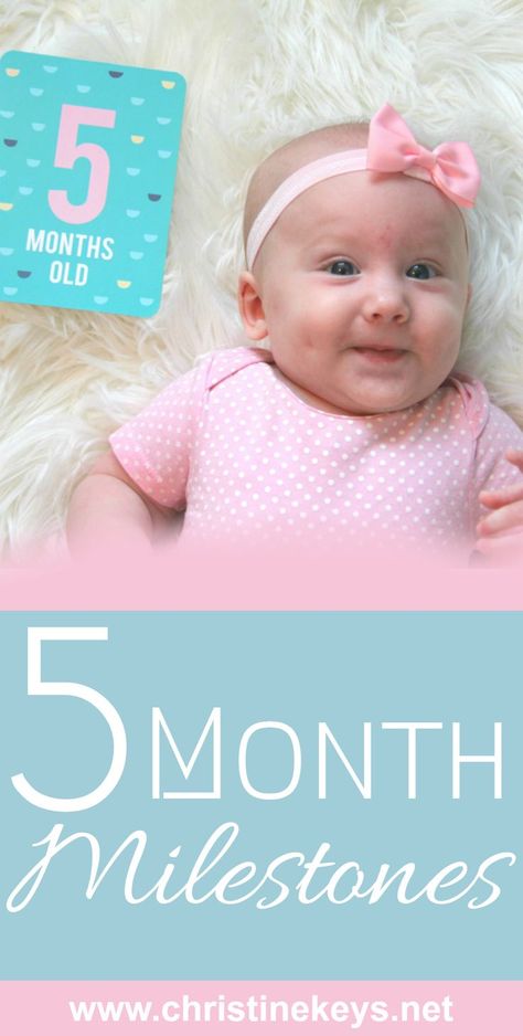 5 Month Baby Milestones, Homeschool House, 5 Month Baby, 5 Month Old Baby, Christmas Baby Pictures, 5 Month Old, Baby Routine, Baby Sleep Schedule, Breastfed Baby