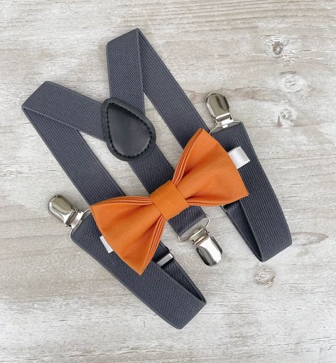 Burnt Orange Bow Tie, Orange Bow Tie, Rustic Wedding Groomsmen, Ring Bearer Boy, Ring Bearer Gift, Grey Suspenders, Orange Accessories, Colors 2023, Ring Bearer Gifts