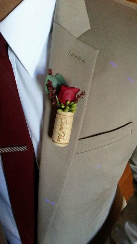 Cork Boutonniere, Corsage Making, Wine Theme Wedding, Diy Boutonniere, Lake House Wedding, Cowboy Wedding, Corsage And Boutonniere, Wine Corks, Wine Theme