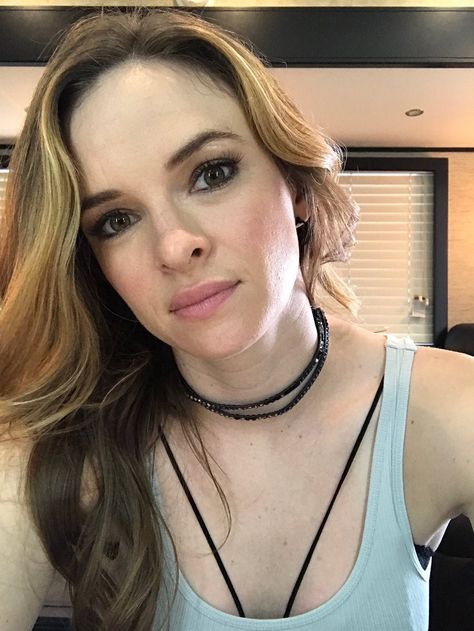 Danielle Panabaker Danielle Panabaker The Flash, Caitlyn Snow, Kay Panabaker, Barry And Caitlin, Killer Frost, Danielle Panabaker, Danielle Nicole, Sarah Hyland, Clear Tape