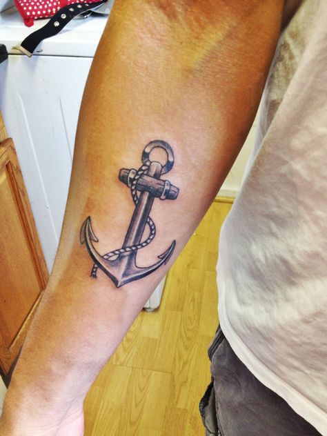 This is my hubby's arm! :) New Anchor Tattoo Navy Anchor Tattoos, Simple Anchor Tattoo, Anker Tattoo Design, Anchor Tattoo Meaning, Small Anchor Tattoos, Font Tato, Anchor Tattoo Design, Anker Tattoo, Anchor Tattoos