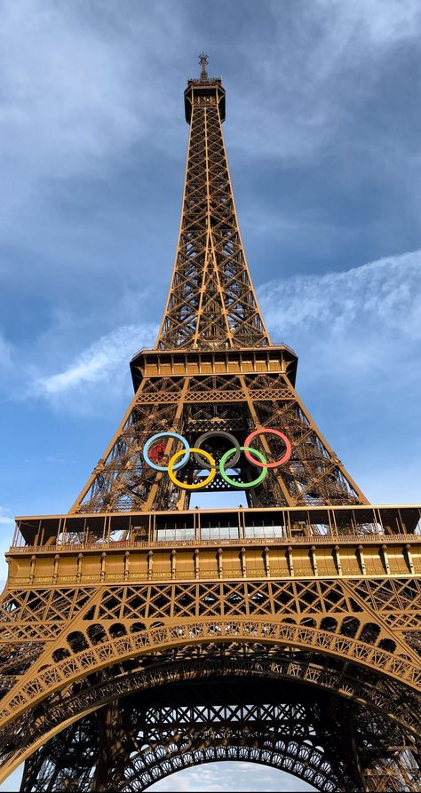 Sports Announcer, Paris France Eiffel Tower, City Paris, Olympics 2024, Paris Tour Eiffel, Paris Wallpaper, Paris Pictures, Paris Photography, Border Collies