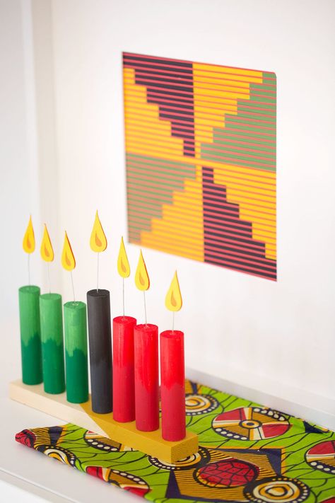 DIY Kwanzaa Decor | damask love Diy Kwanzaa Decorations, Kwanzaa Decor, Kwanzaa Party, Kwanzaa Crafts, Kwanzaa Activities, Kwanzaa Decorations, Kwanzaa Gifts, Trending Crafts, Happy Kwanzaa