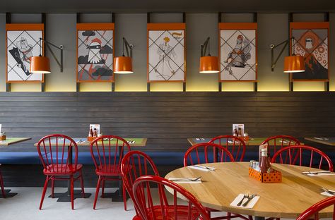 Uk Wallpaper, Chicken Restaurant, Restaurant Design Inspiration, Chicken Shop, Pub Design, Booth Seating, Showroom Interior Design, Casual Dining Restaurant, Creative Review