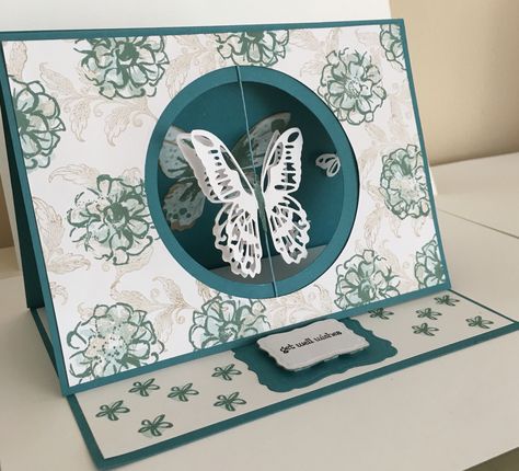 CBY - Fluttering/spinning butterfly greeting card. Easel style that says Get Well Wishes on the inside. Spinning Butterfly Card, Spinner Cards, Butterfly Handmade, Spinner Card, Tent Card, Fancy Fold Card Tutorials, Get Well Wishes, Spellbinders Cards, Well Wishes