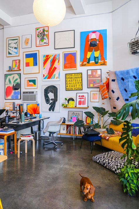 Gen Z Office, Pop Art Office, Funky Office Decor, Funky Office, Design Office, Funky Office Design, Dream Office Space, Estilo Kitsch, Retro Office