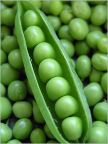 peas Peas Photography, Green Stuff, Pea Pods, Sugar Snap Peas, Snap Peas, Green Peas, Frozen Vegetables, Simple Green, Vegetable Sides