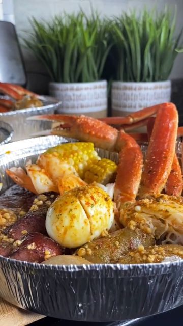 Mrs. Baker on Instagram: "Why order out what u could do at home 🤤 Steamed crab legs shrimp boiled egg sausage corn on the cob steak and potatoes 🔥 #seafoodboil #athome #seafoodlovers #steamedcrab #shrimp #boiledeggs #sausage #cornonthecob #steak #bakerskitchenfoodie #cooking #tastyfood #blogging #easyrecipes #mealplan" Steamed Crab Legs, Steamed Crab, Egg Sausage, Steamed Crabs, Steak And Potatoes, Bakers Kitchen, King Crab Legs, Shrimp Boil, King Crab