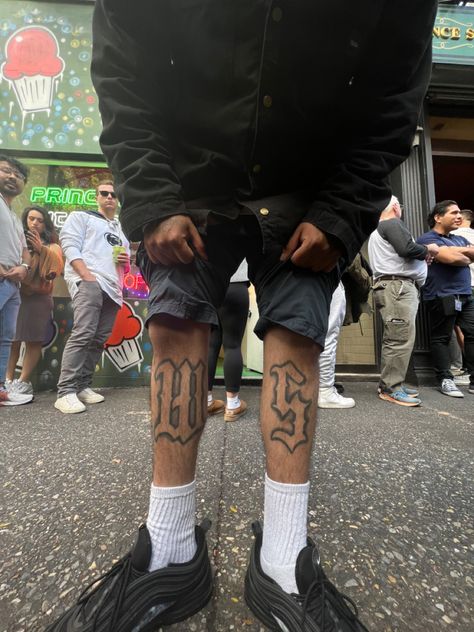 Lettering Leg Tattoo, Westside Tattoo, Old English Tattoo, Candid Photo, Graffiti Tattoo, English Tattoo, Forearm Tattoo Men, Tattoo Lettering, Forearm Tattoo