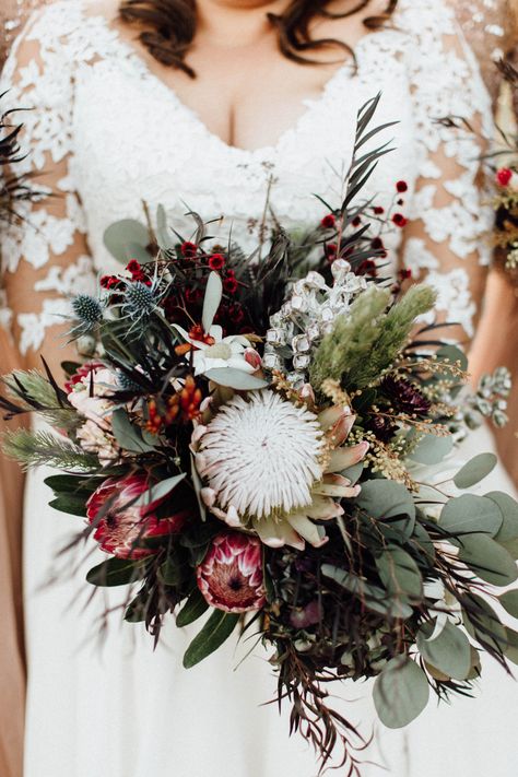 Australian Native Wedding, Natural Bouquet Wedding, Wild Wedding Bouquet, Native Wedding, Flannel Flower, Australian Flowers, Australian Native Flowers, Autumn Bride, Winter Wedding Flowers