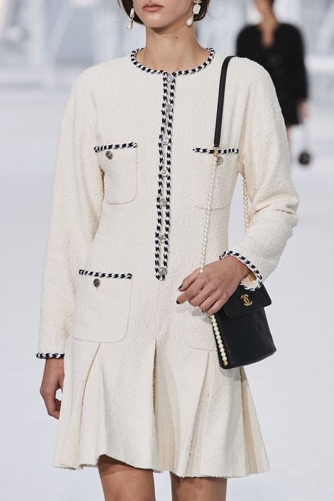 Chanel Long-Sleeve Wool Dress with Contrast TrimFrom the Spring/Summer 2021 ready-to-wear collection. Purchase Worn by Charlotte Casiraghi on:Interview with Chanel Chanel White Dress, Preppy Clothing Brands, Mode Chanel, Chanel Style, Chanel Dress, Chanel Jacket, Chanel Couture, Charlotte Casiraghi, Chanel Spring