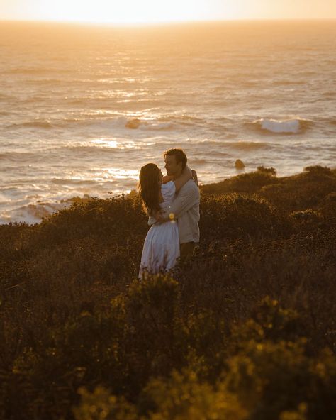 from day to golden hour real quick 🌞 Golden Hour Wedding Photos, Coastal California, California Elopement, California Coastal, Real Quick, Wedding Photo Inspiration, Golden Hour, Wedding Inspo, Photo Inspiration