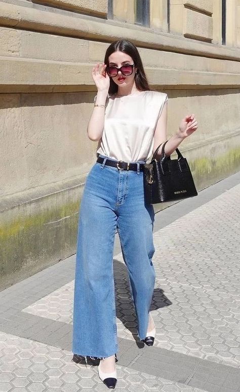 Trendy and Chic Spring Date Night Outfits 2024 for Every Woman Women Wearing Mens Clothes, Tourist Outfit, Spring Date, How To Look Expensive, Date Night Outfits, Best Winter Outfits, Elegante Casual, Classy Fashion, Pinterest Fashion