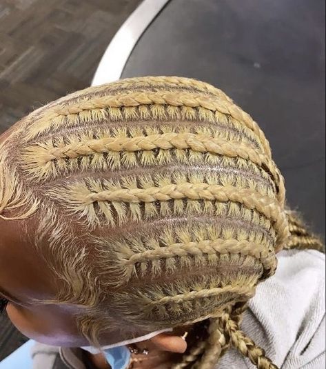 braids, blonde, Afrocentric, protective style, cute hairstyles 613 Blonde Braids Black Women, Blonde Attachment Braids, Blonde Hair Black Women Aesthetic, Blonde Locs Aesthetic, Beyonce Blonde Braids, Afro Braids, Going Blonde, Golden Blonde Hair, Black And Blonde