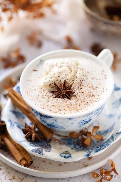 Chai Syrup, Ginger Loaf Cake, Sticky Ginger Cake, Hot Chocolate At Home, Spiced Hot Chocolate, Chocolate At Home, White Hot Chocolate Recipe, The Best Hot Chocolate, Gingerbread Cake Recipe