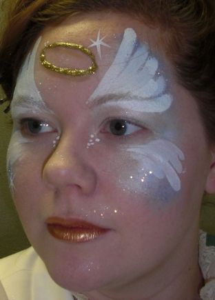 Face Painting Angel, Angel Face Painting, Angel Face Paint, Paintings Face, Face Painting Images, Adult Face Painting, Painting Model, Christmas Face Painting, Mask For Halloween