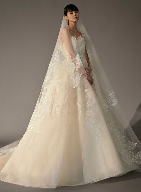 Eli Saab Bridal, Elie Saab Bridal 2023, Ellie Saab Wedding Dresses, Elie Saab Bridal Spring 2023, Wedding Gown 2023, Bridal Elie Saab, Ellie Saab Wedding, Paolo Sebastian Bridal, Bridal Spring 2023