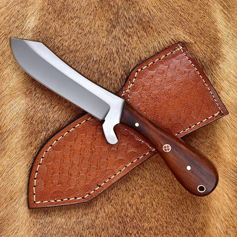 Cowboy Knife, Skinning Knife, Rose Wood, Edc Knife, Knife Design, Pocket Knives, Knife Making, Leather Sheath, Wood Handle