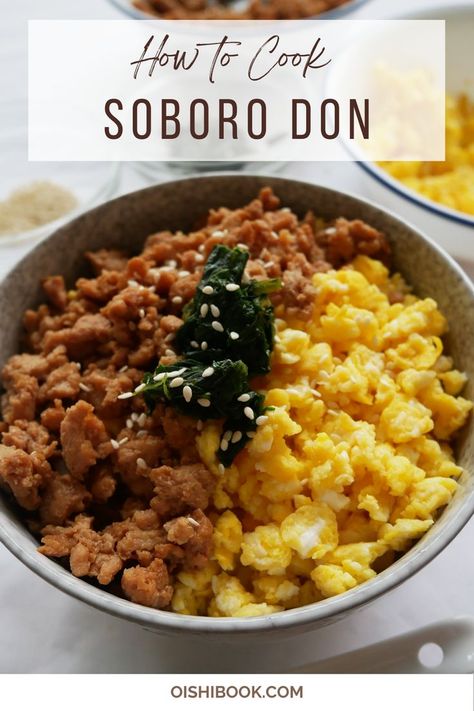 Indulge in the sweet and savory flavors of Soboro Don, a Japanese rice bowl with seasoned ground chicken and scrambled eggs. My recipe is easy to follow and will leave you craving for more. Try it now!💚 Japanese Chicken Rice Bowl, Ground Chicken And Eggs, Japanese Scrambled Eggs, Ground Chicken Breakfast Recipes, Soboro Don, Ground Pork Rice Bowl, Breakfast Rice Bowl, Ground Chicken Recipes Healthy, Chicken Breakfast Recipes