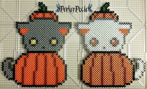 Pumpkin Kitties by PerlerPixie Hama Beads Halloween, Halloween Perler, Fused Beads, Orange Kitty, Pokemon Bulbasaur, Ansan, Pearl Beads Pattern, Beads Pattern, Perler Art