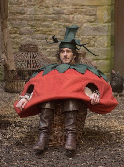 Mat Baynton, Bill Movie, Mathew Baynton, History Jokes, Horrible Histories, Friends Funny Moments, British Comedy, British People, A Series Of Unfortunate Events