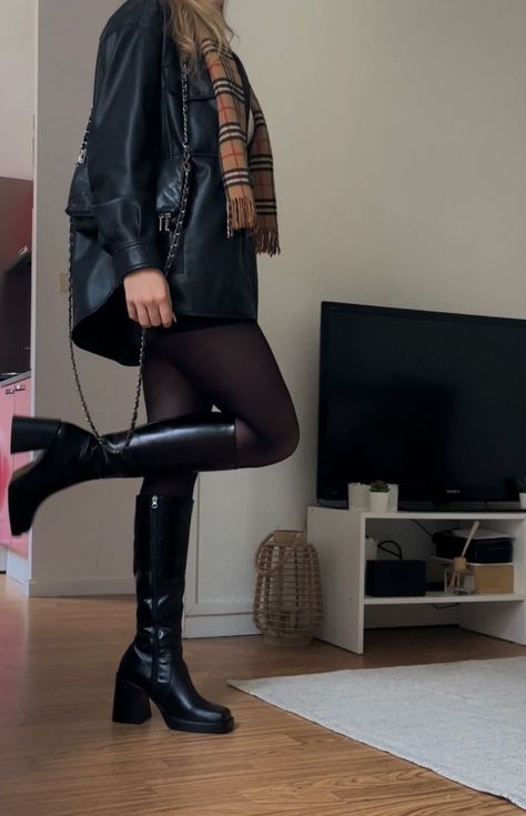 Petite Leather Jacket Outfit, Berkleigh Boots Outfit, Long Leather Boots Outfit, Winter Anniversary Outfit, Outfits With Long Boots, Boots Outfits Women, Fall Boots 2023, Lace Boots Outfit, Aesthetic All Black Outfit