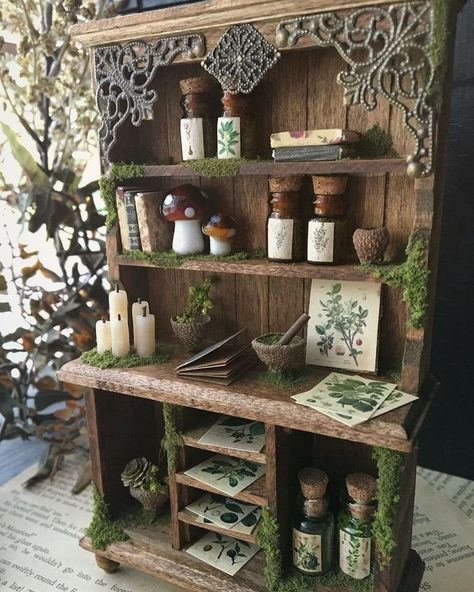 Enchanted Forest Room, Apothecary Decor, Forest Room, Witch Room, Witch Cottage, Fairy House Diy, Fairy Garden Crafts, Fairy Furniture, Haunted Dolls