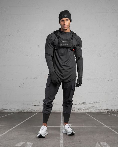 [ ASRV ] Advanced Sportswear on Instagram: “Fall ’20 Collection [ Look 3/6 ] Available 11.10.20 // Introducing DSG. 0350 TETRA® Cargo High Rib Jogger - A technical cargo jogger with…” Fitness Apparel, Cargo Joggers, Ankle Cuffs, Fall Collection, Fall Collections, What To Wear, Bomber Jacket, Winter Jackets, Mesh