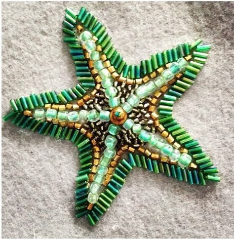 Lil's starfish !!:D Beading Clothing, Mermaid Headpiece, Beaded Starfish, Beaded Shirt, Crochet Business, Bead Sewing, Bead Embroidery Patterns, Shirt Embroidery, Flower Embroidery Designs